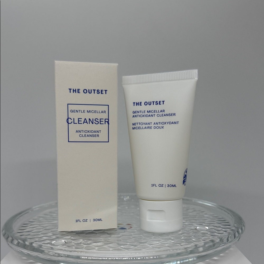Gentle Micellar Cleanser - White